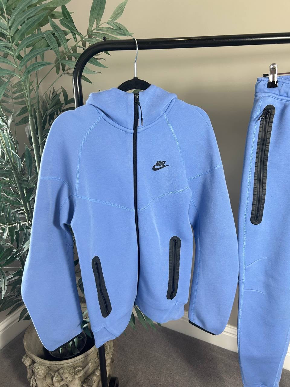 Nike Tech Tracksuit