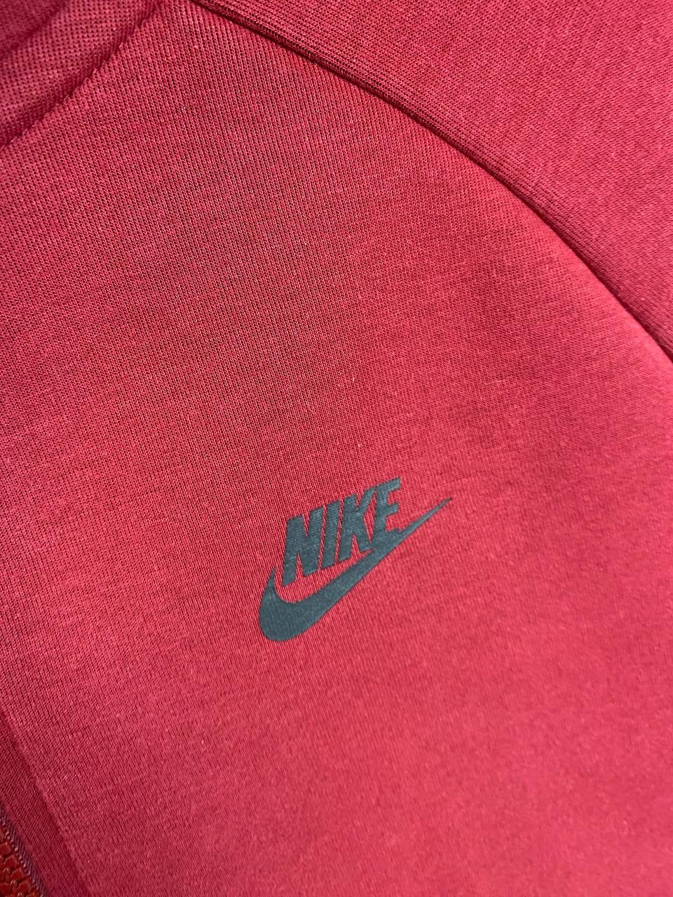 Nike Tech Tracksuit