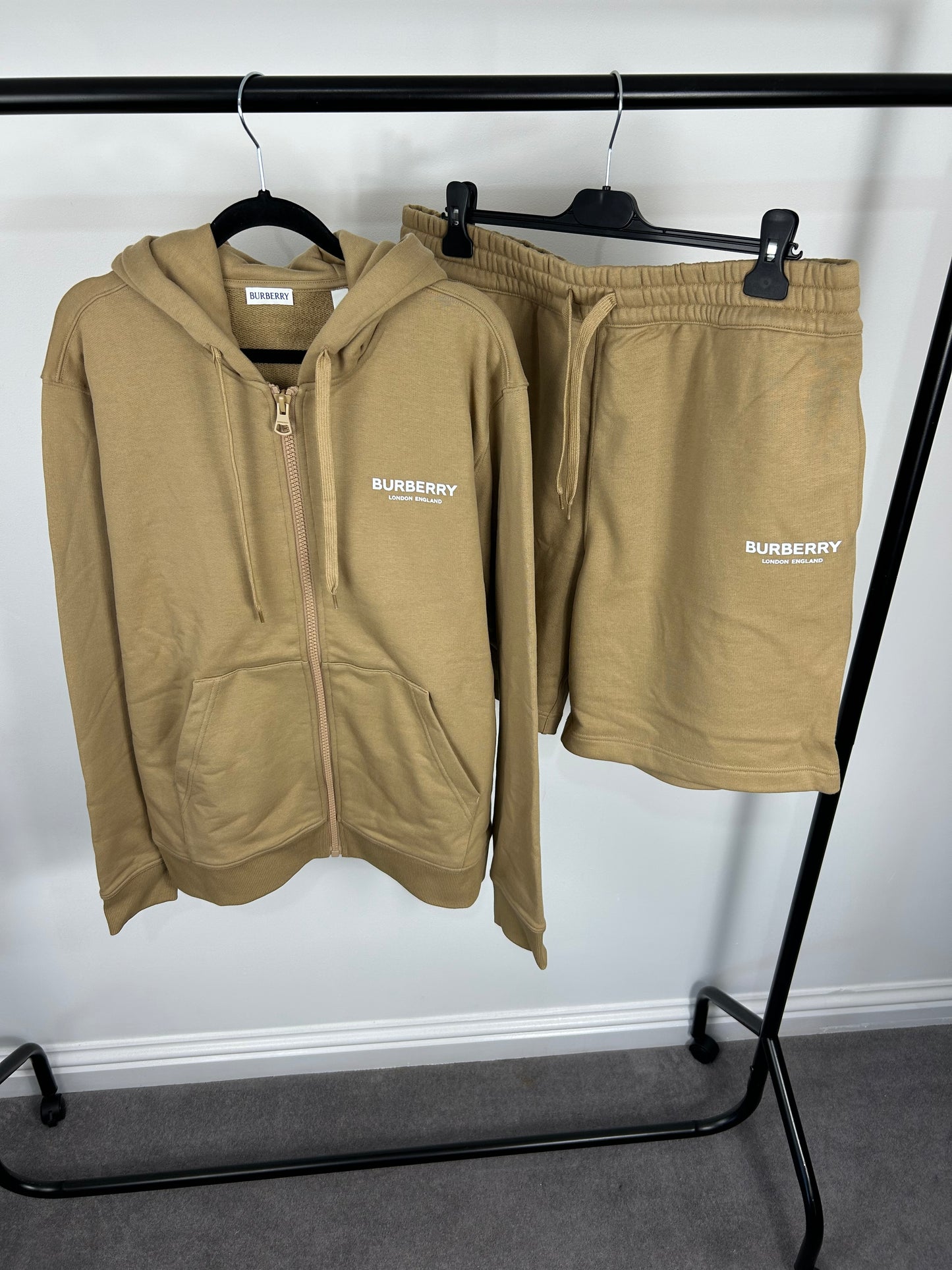 Burberry Set