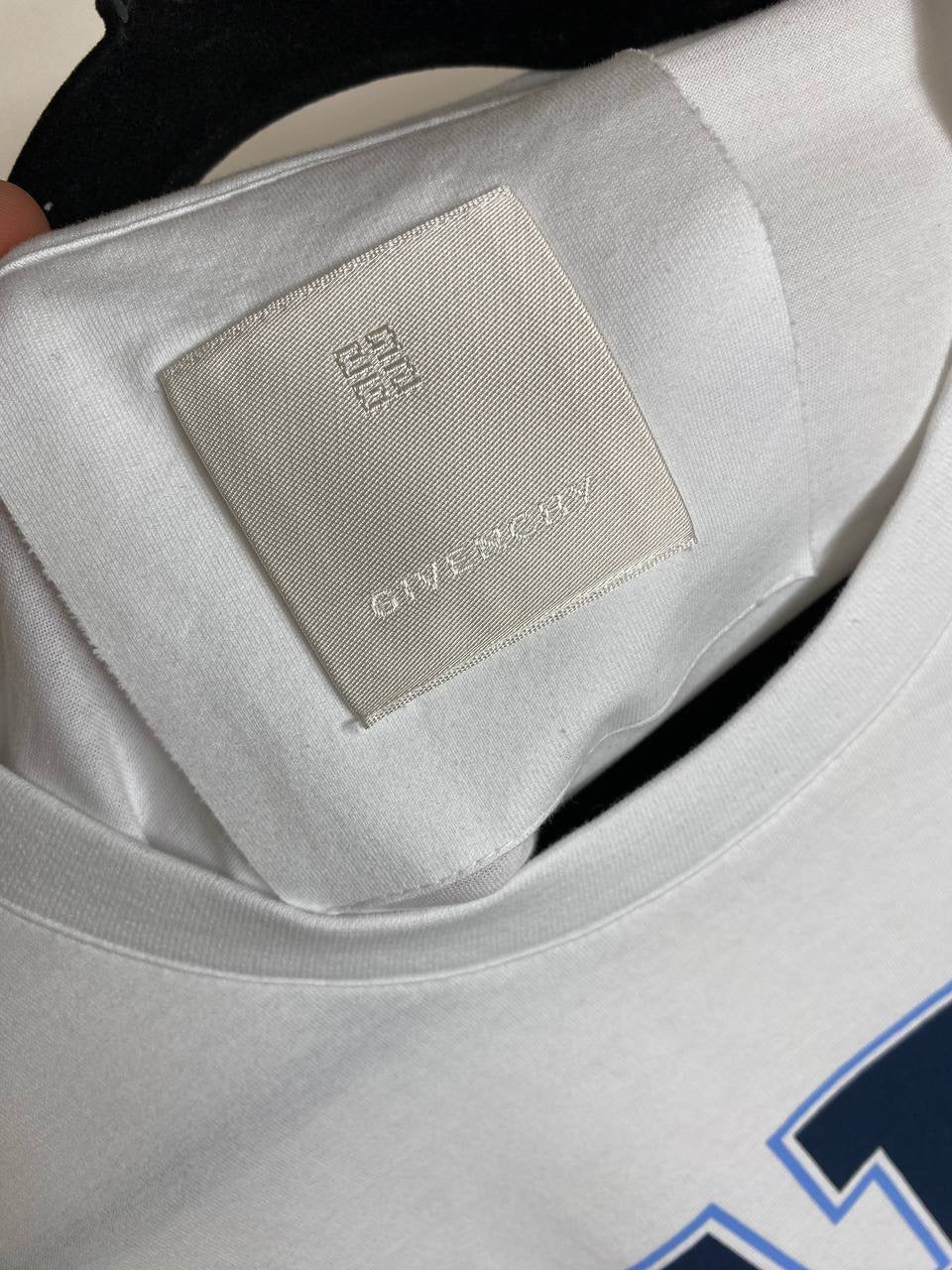 Givenchy T-shirt