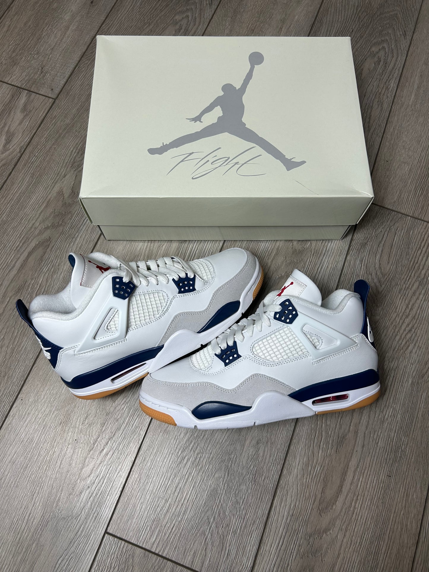 Jordan 4 Navy SB