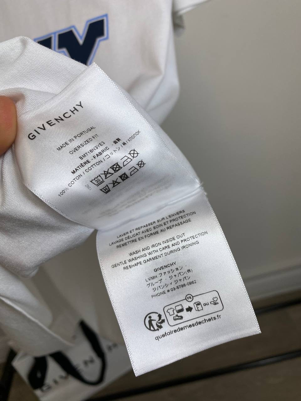 Givenchy T-shirt