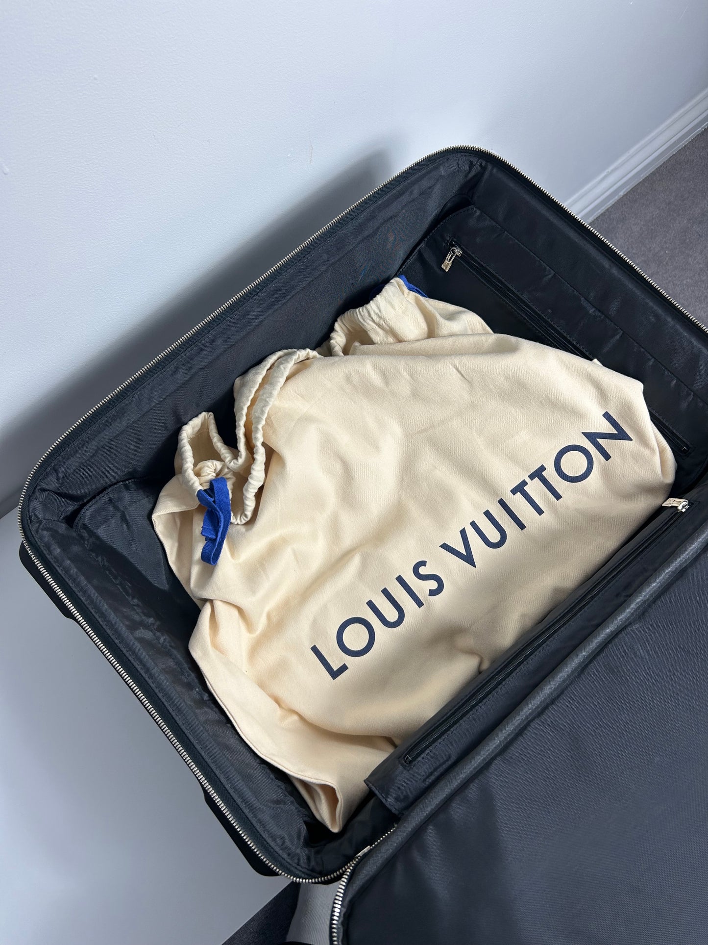 Louis Vuitton Pegase 55 Damier Suitcase