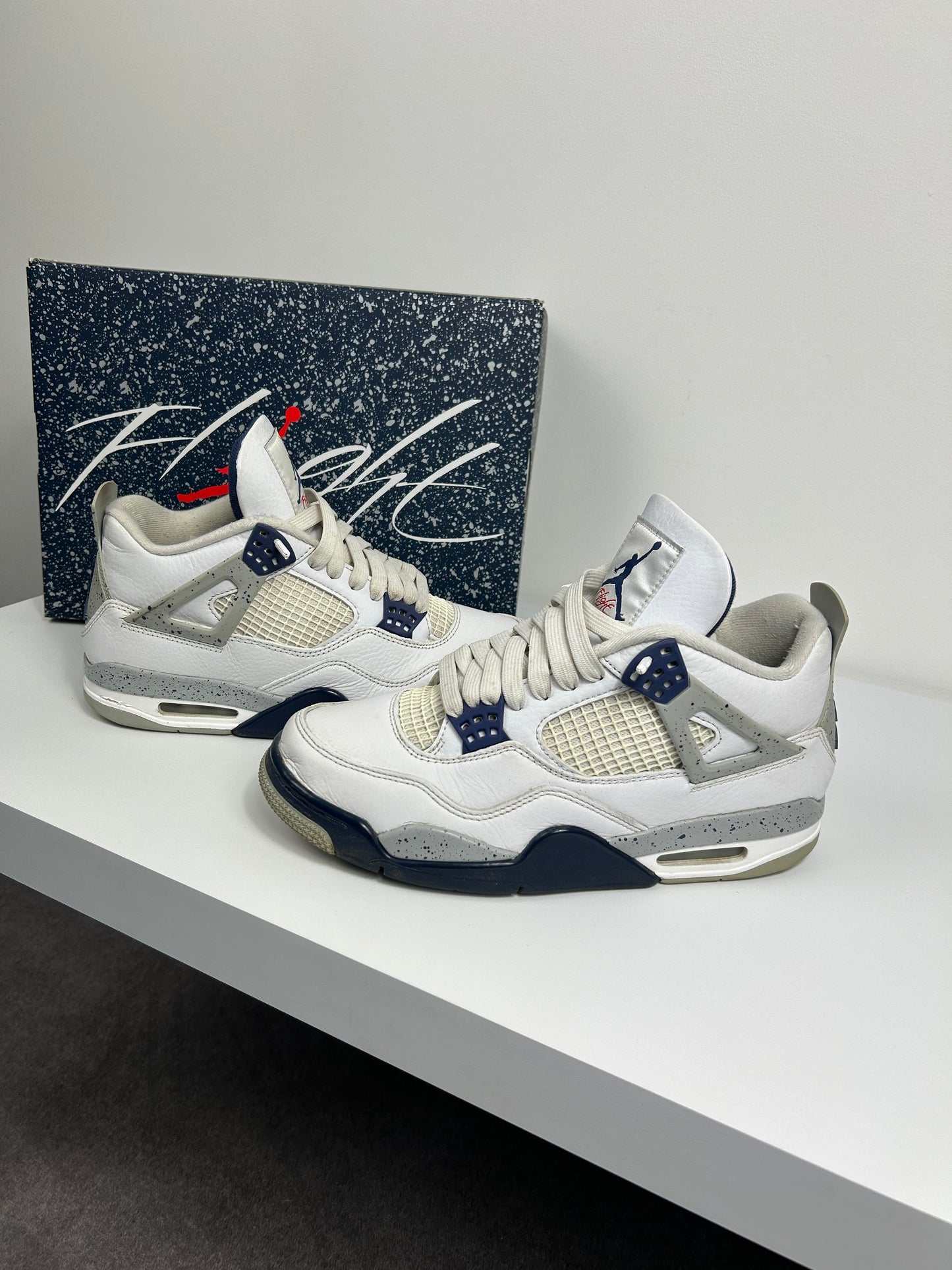 Jordan 4 Midnight Navy