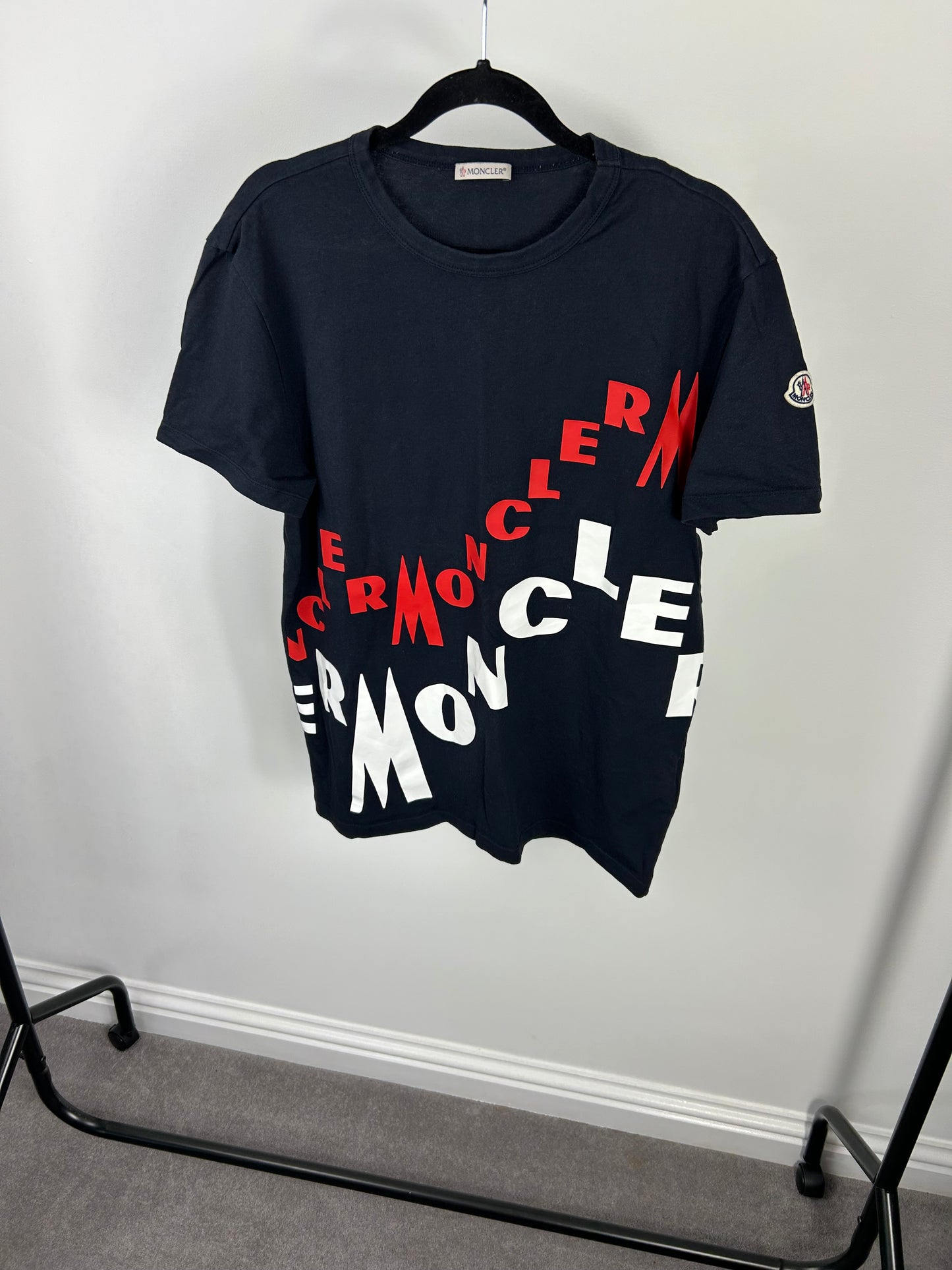 Moncler T-shirt