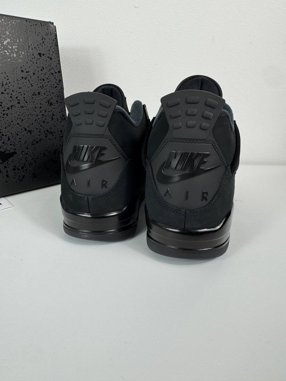 Jordan 4 ‘Black Cat’