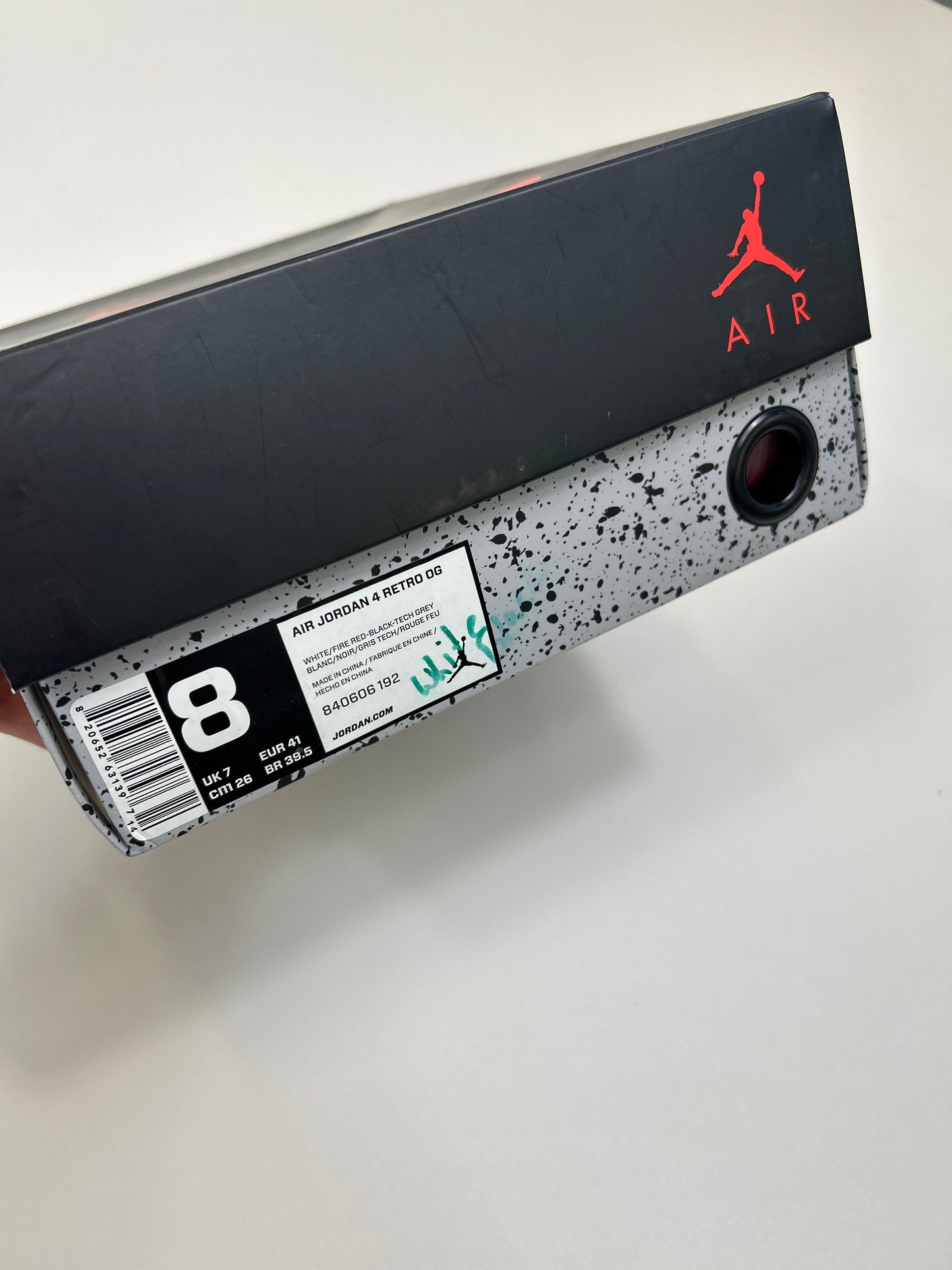 Jordan 4 White Cement