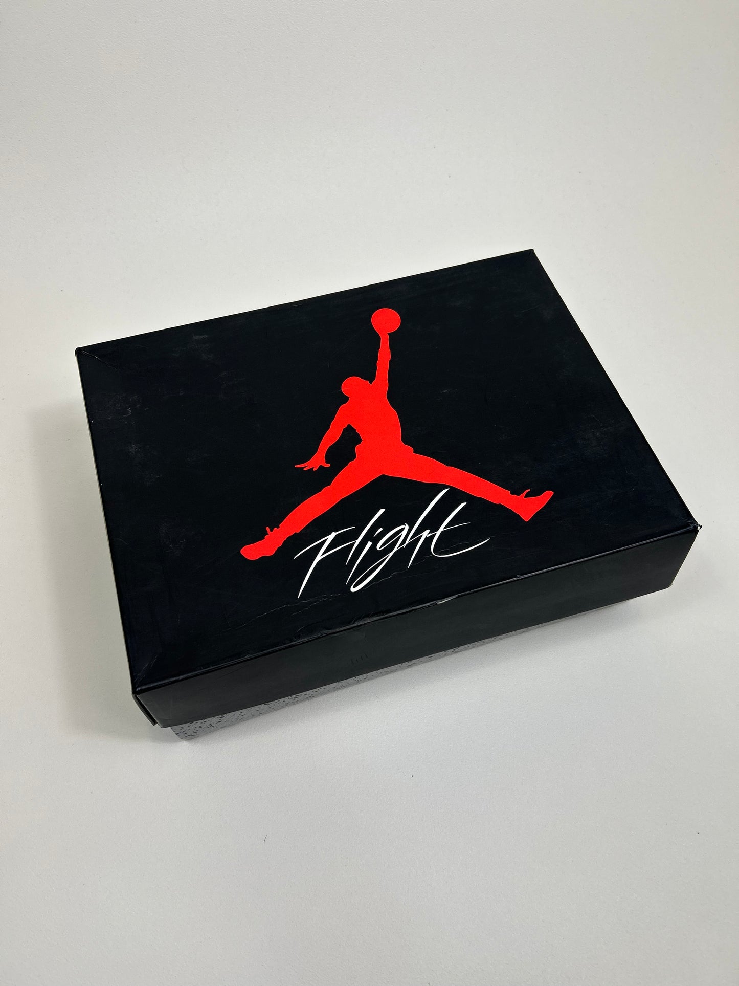 Jordan 4 White Cement