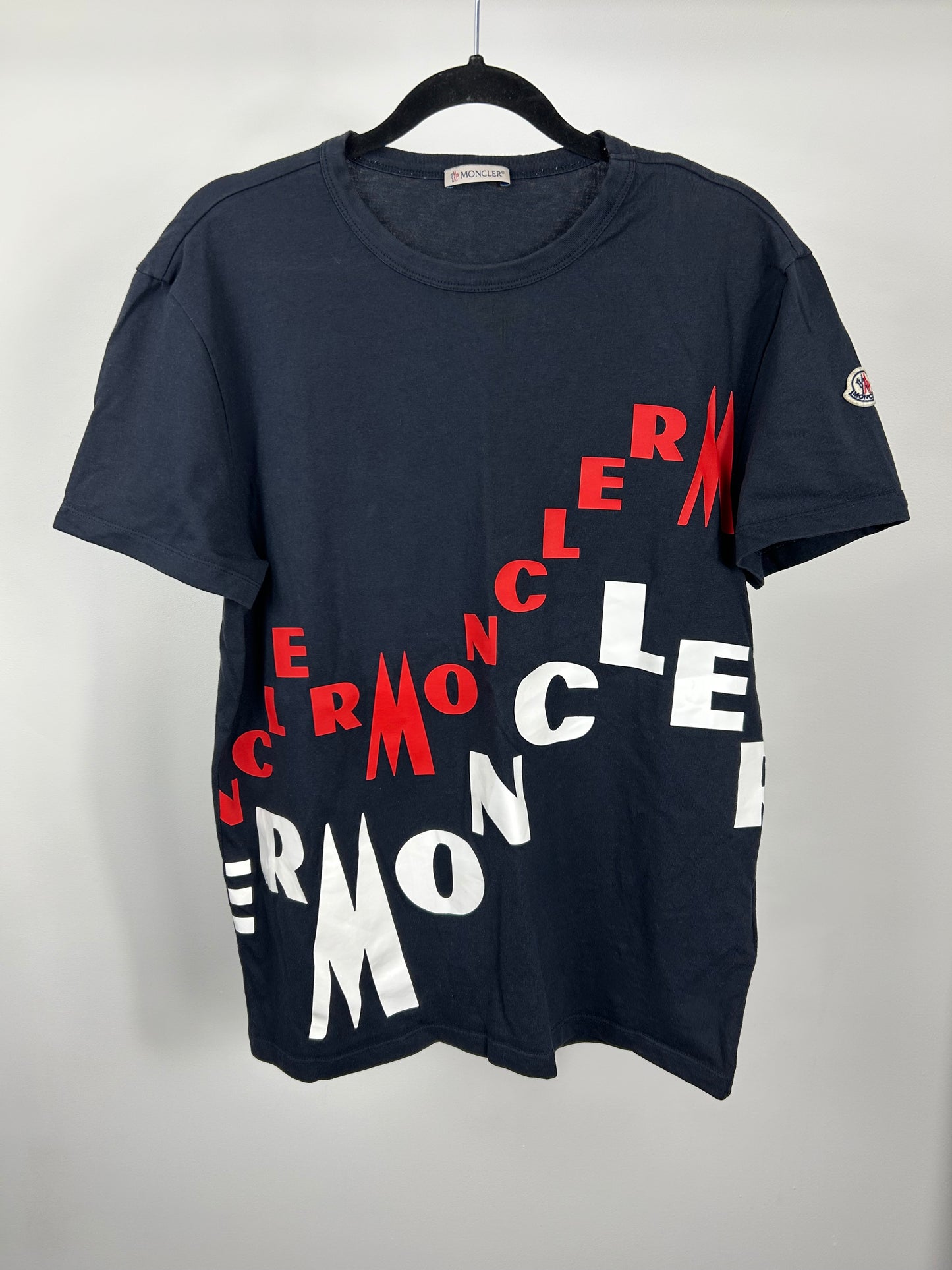 Moncler T-shirt