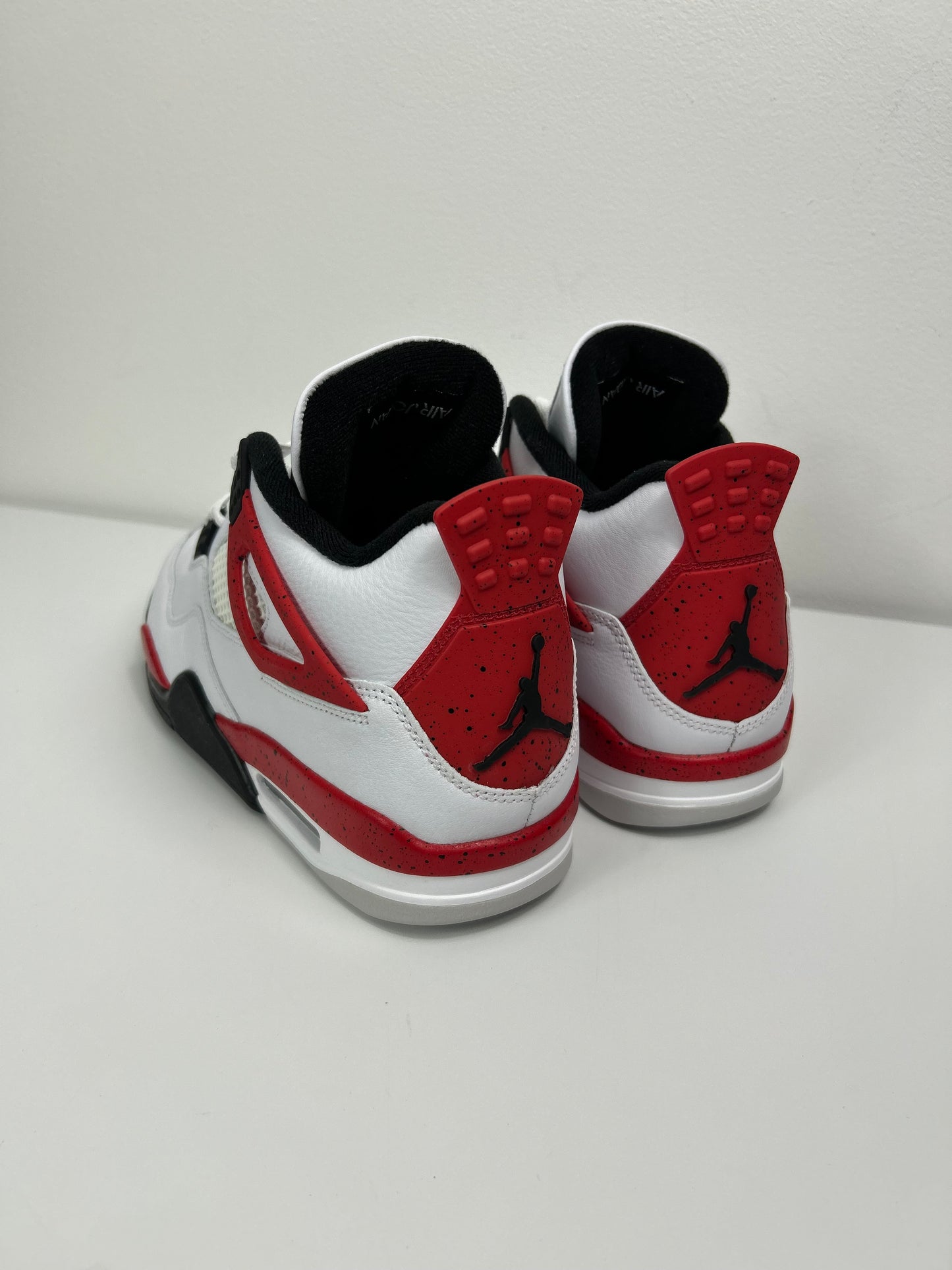 Nike Air Jordan 4 Red Cement