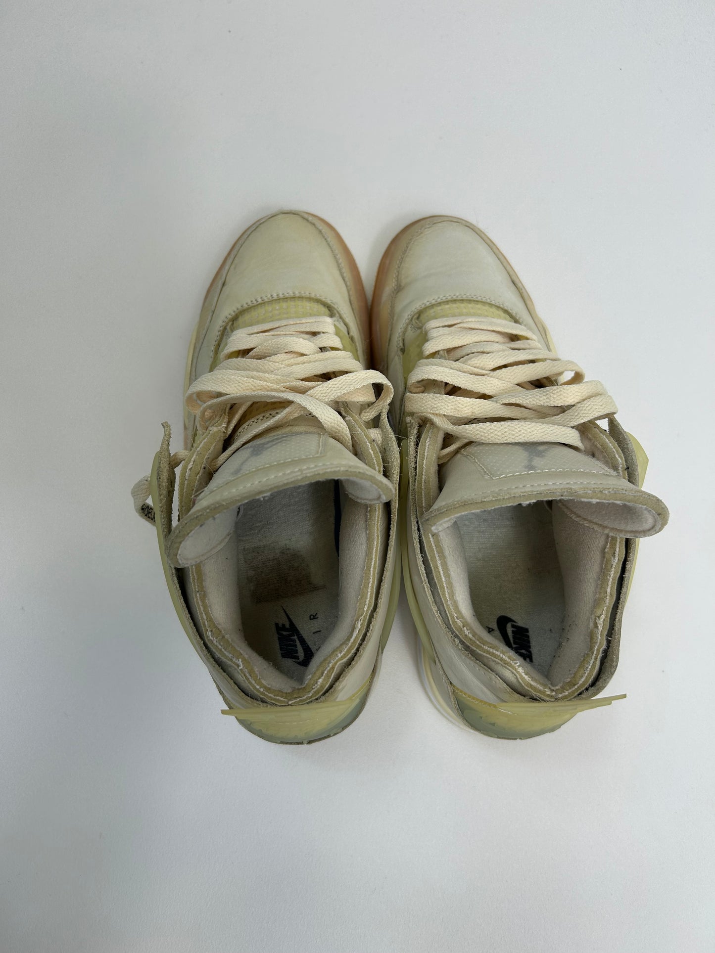 Off-White X Jordan 4 ‘Sail’