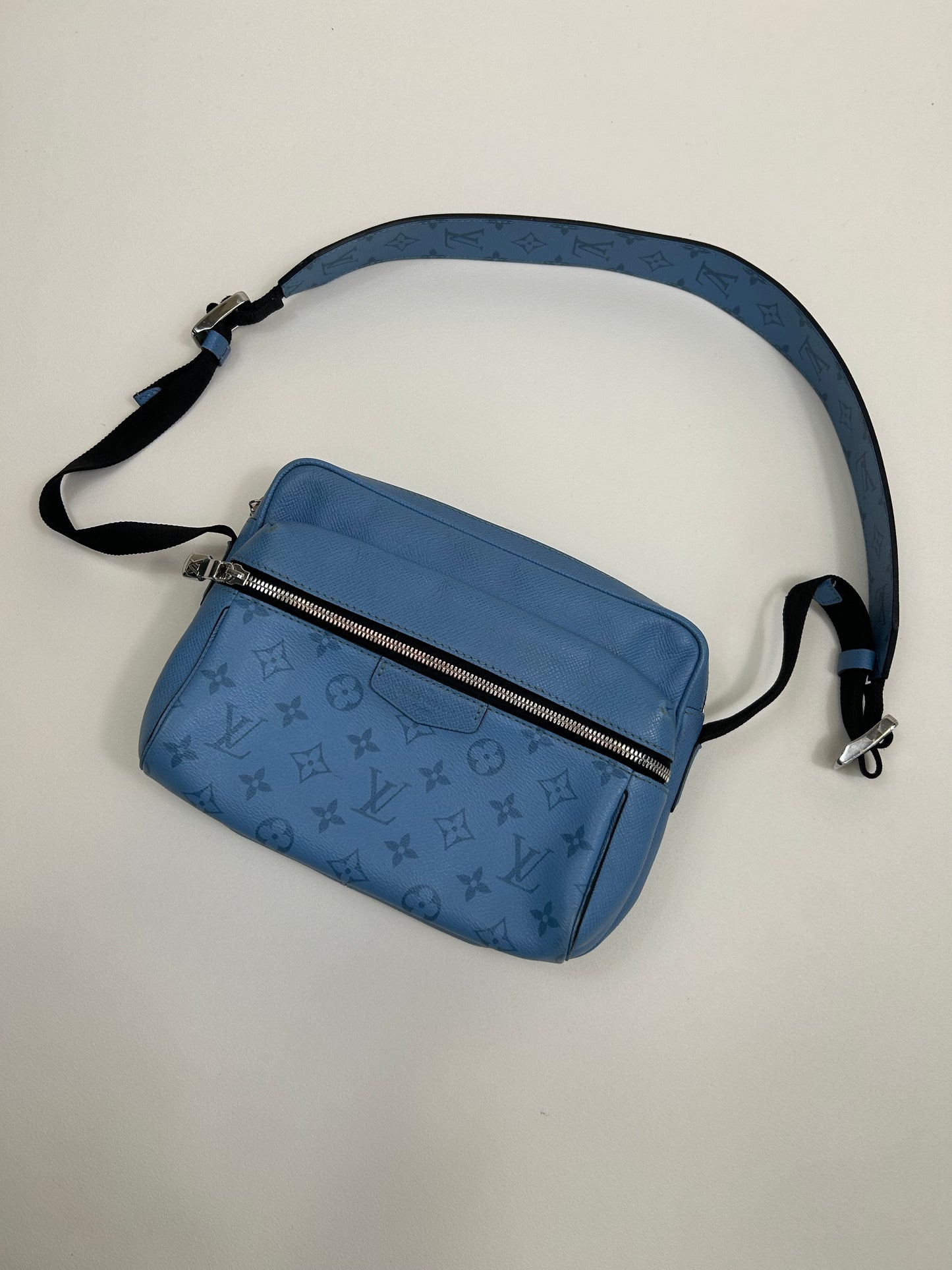Louis Vuitton Outdoor Messenger Bag