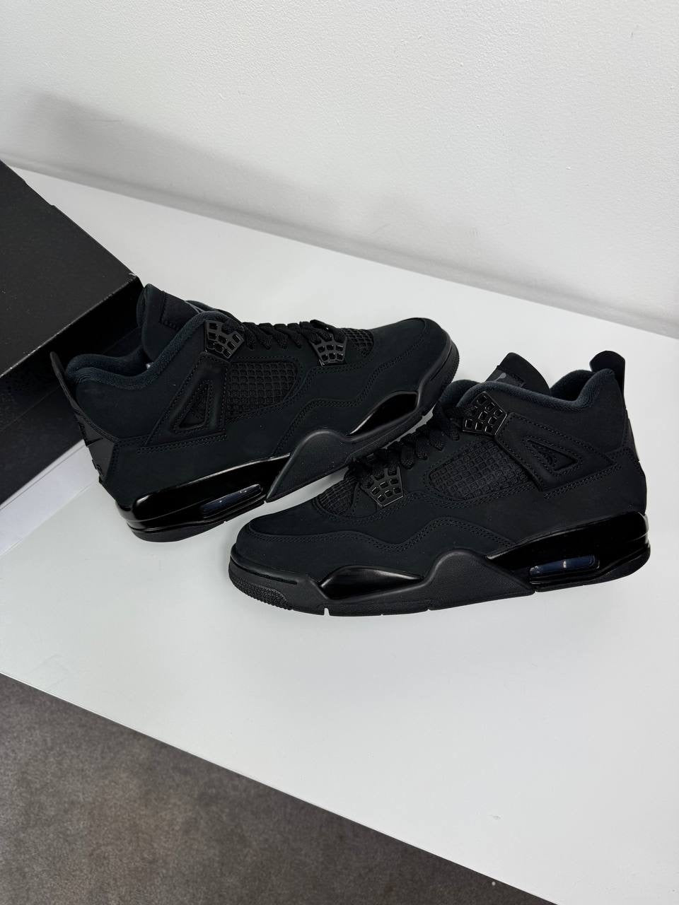 Jordan 4 ‘Black Cat’