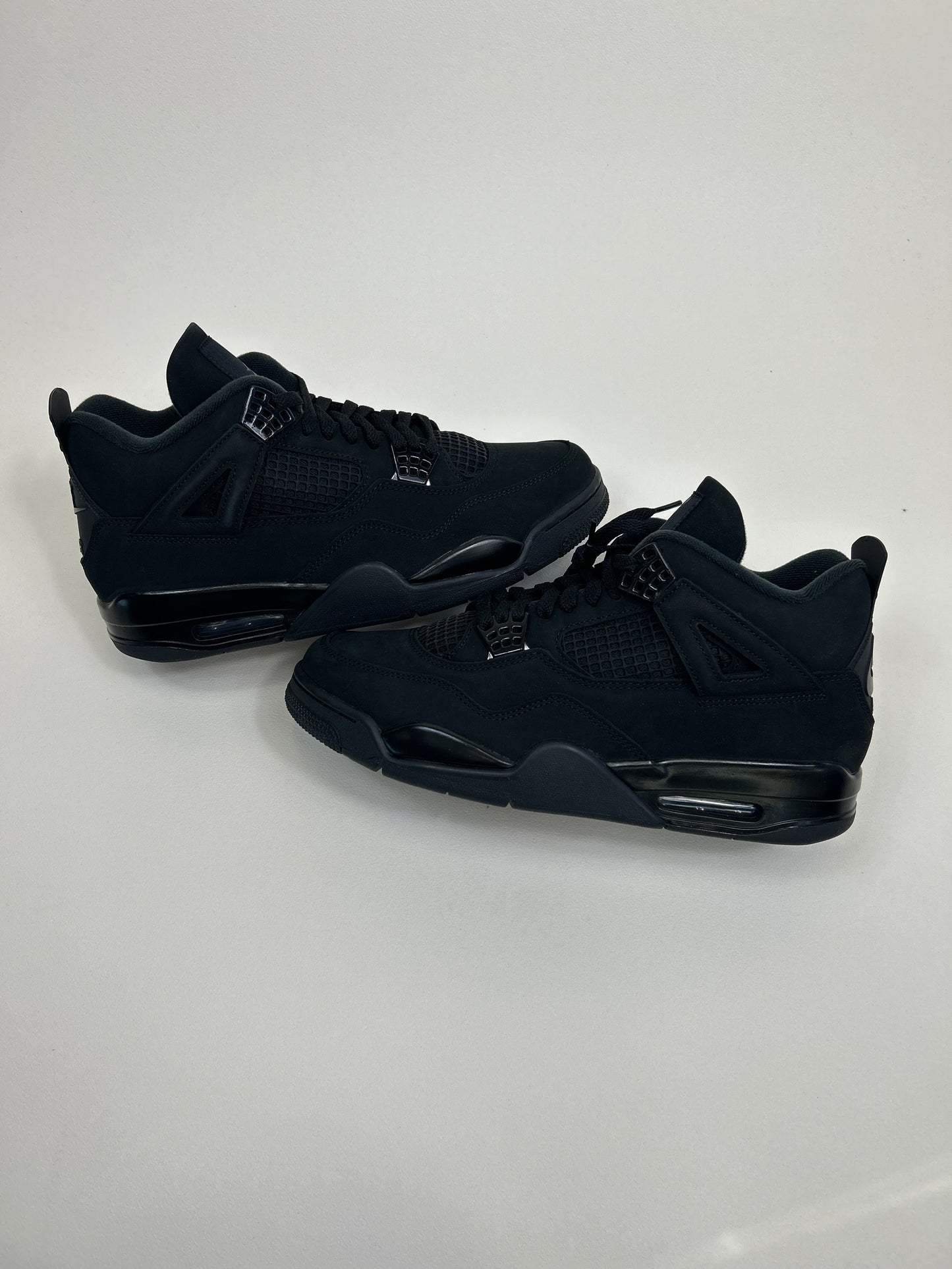 Jordan 4 Black Cat