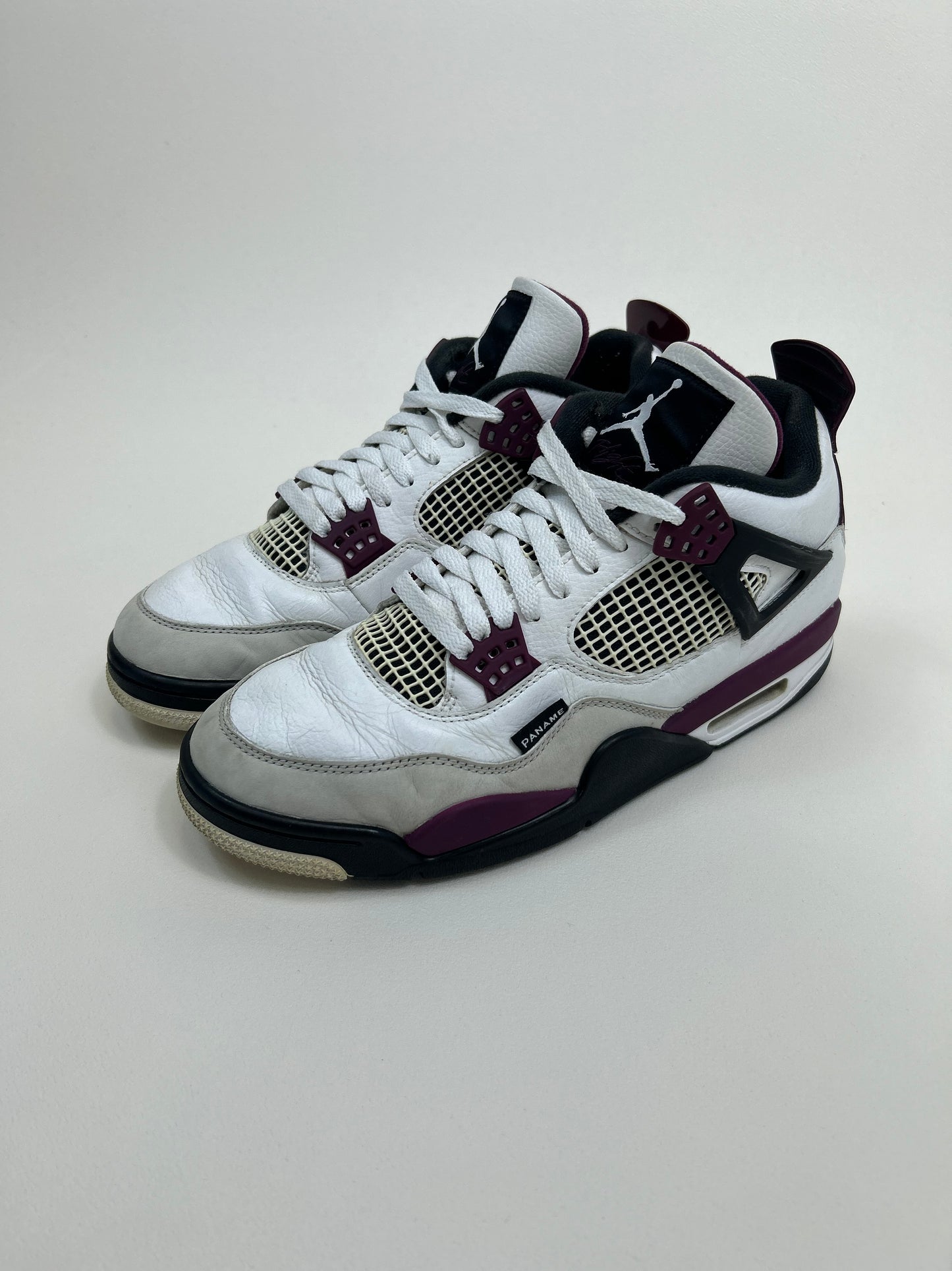 Jordan 4 PSG