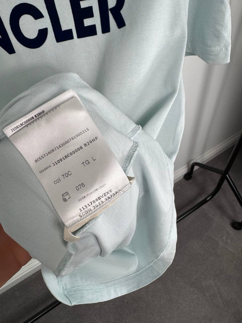 Moncler T-shirt