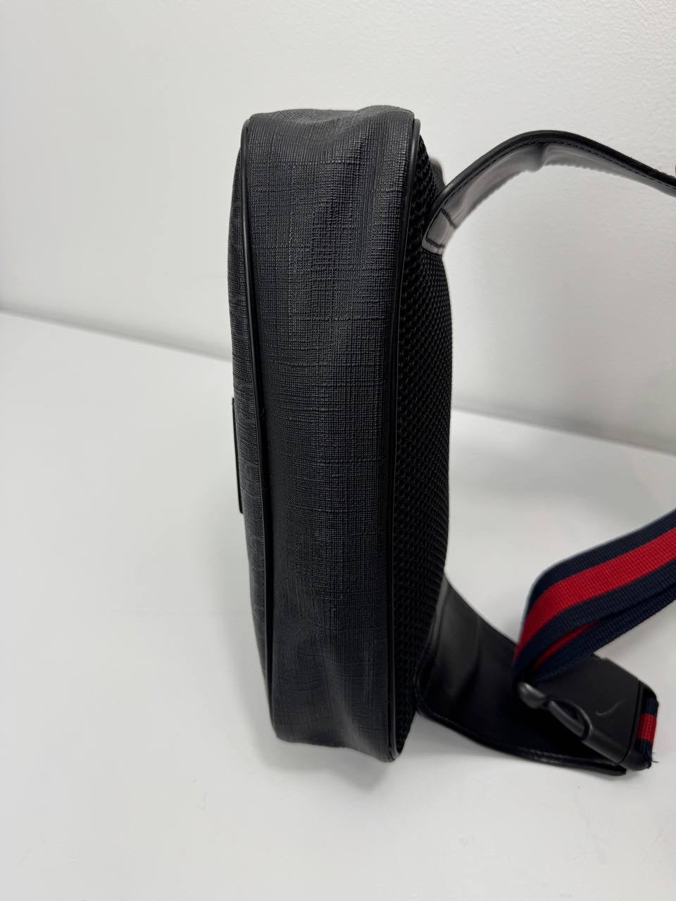 Gucci Supreme Belt Bag