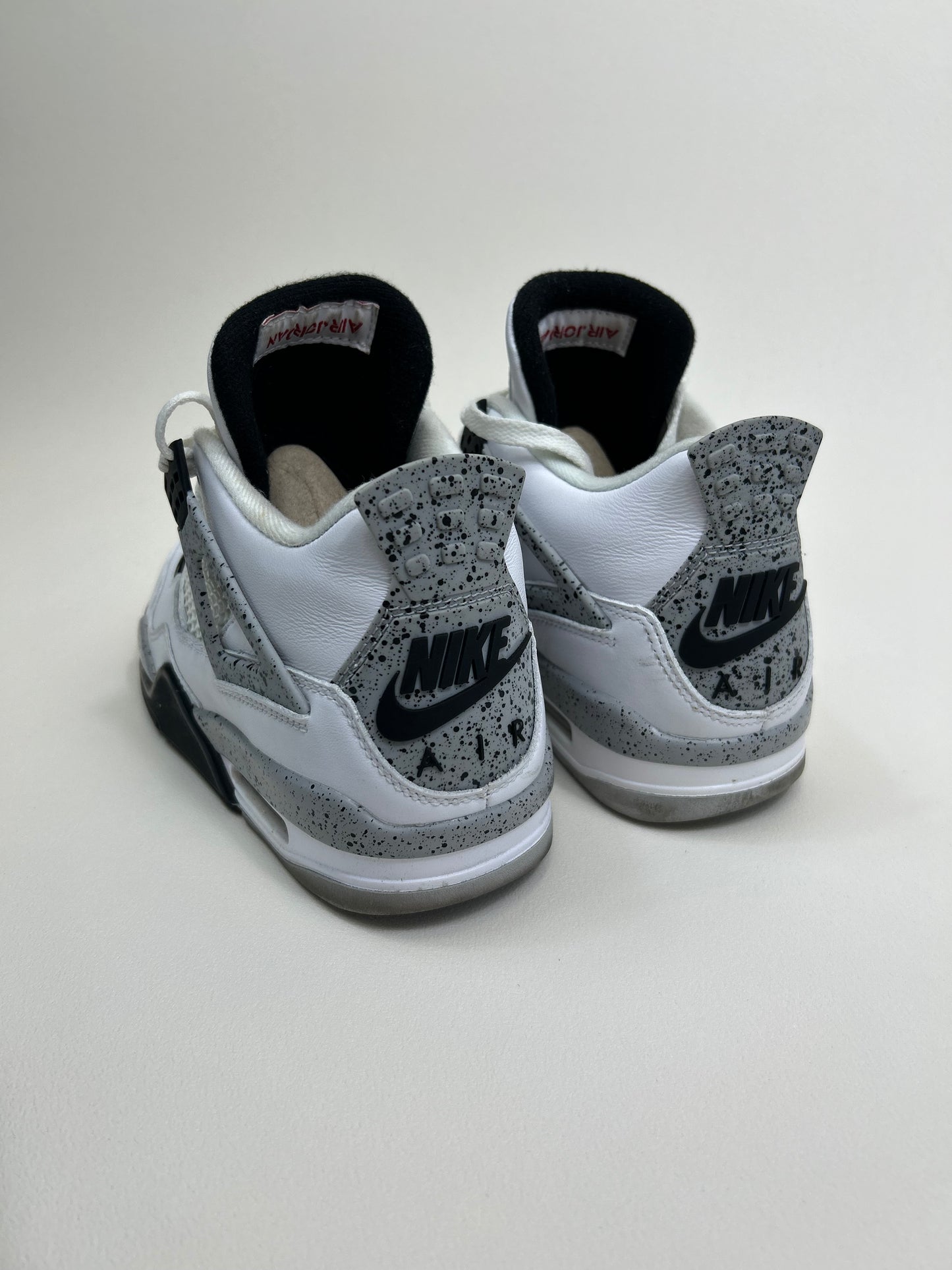 Jordan 4 White Cement