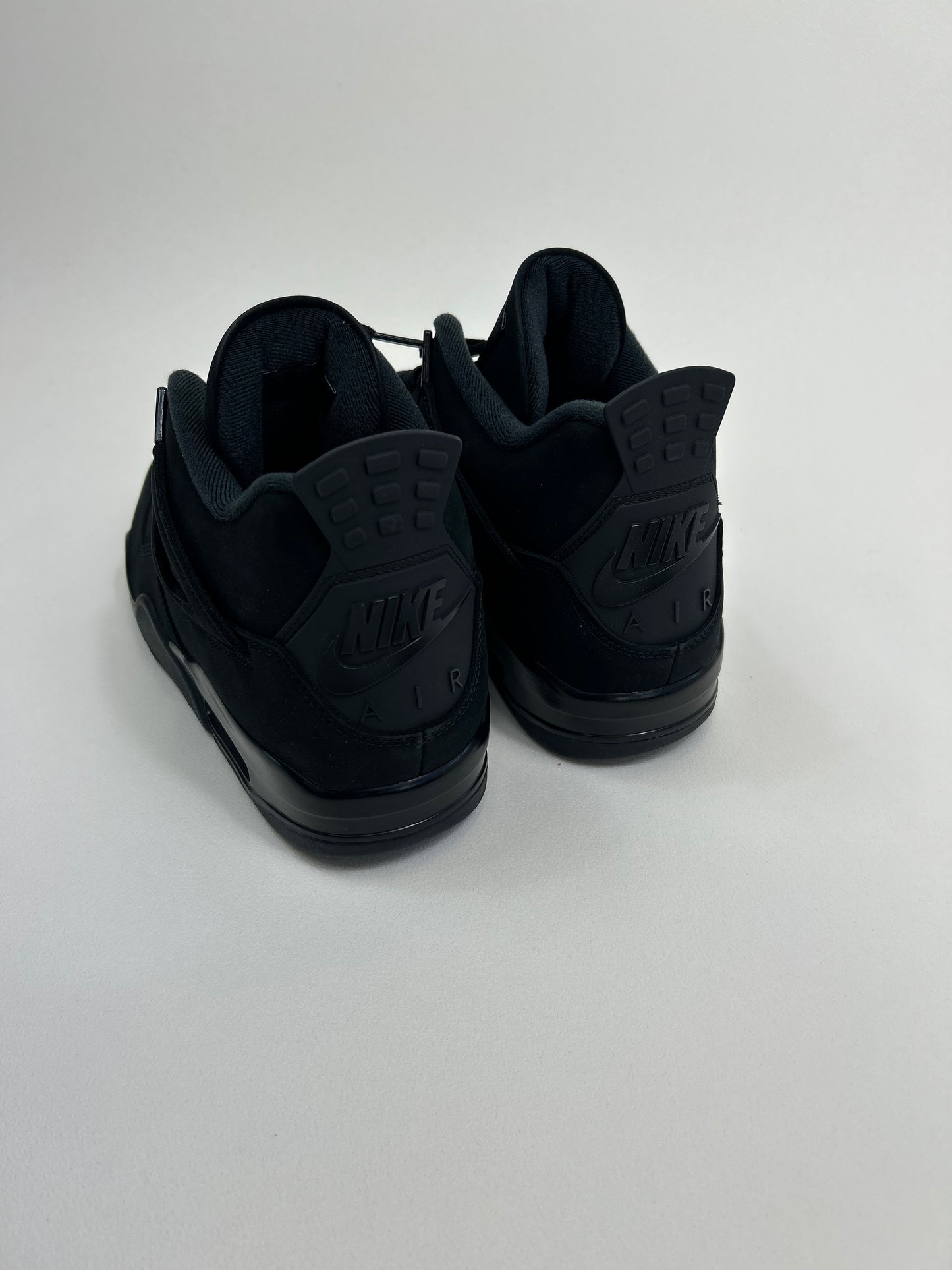 Jordan 4 Black Cat