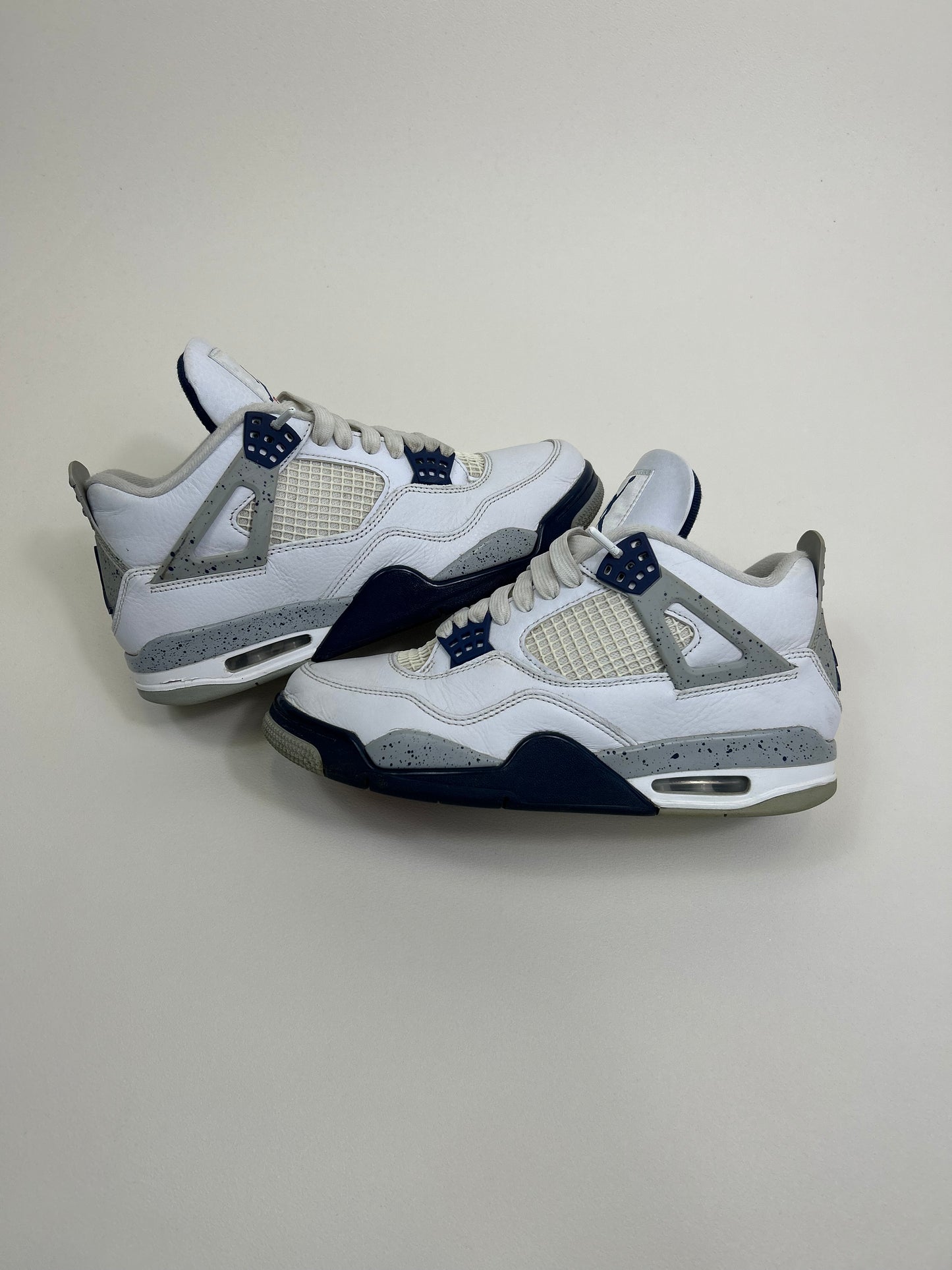 Jordan 4 Midnight Navy