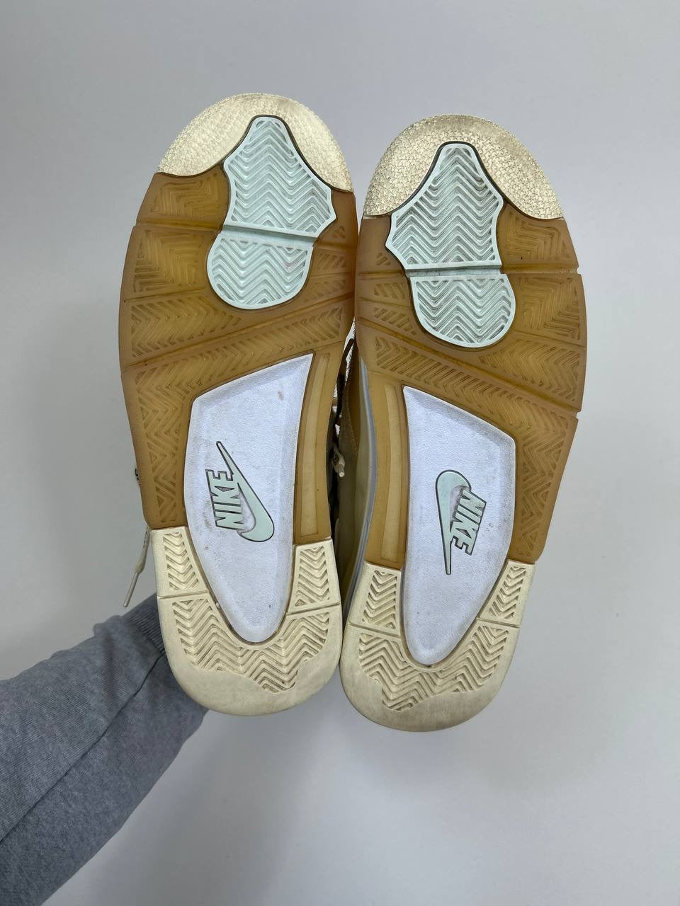 Nike Air Jordan 4 X Off-White Sail