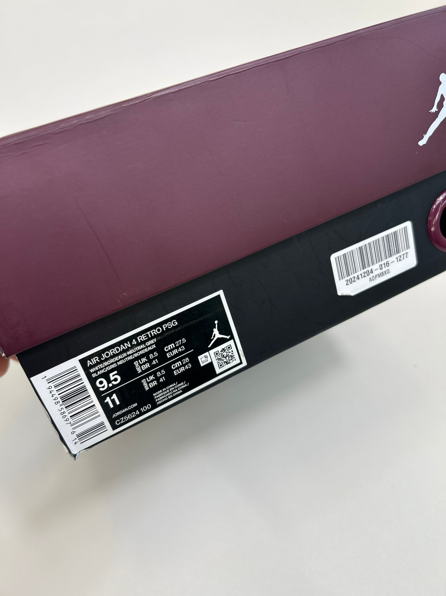 Jordan 4 PSG