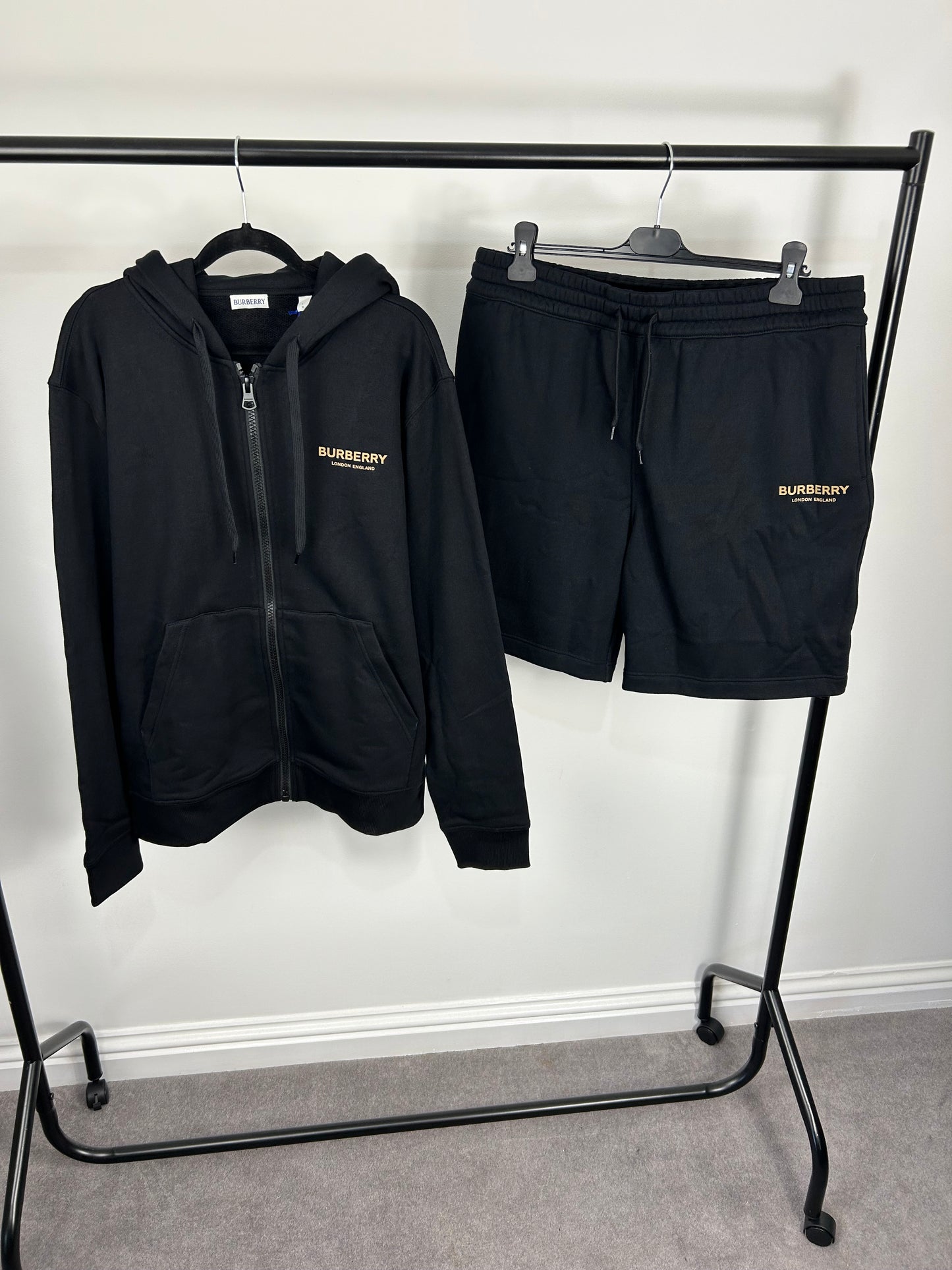 Burberry Set
