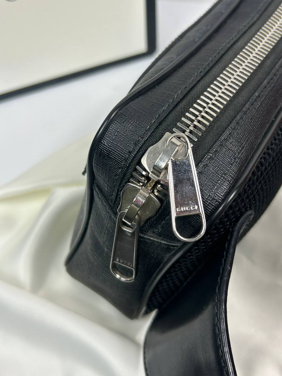 Gucci Supreme Belt Bag