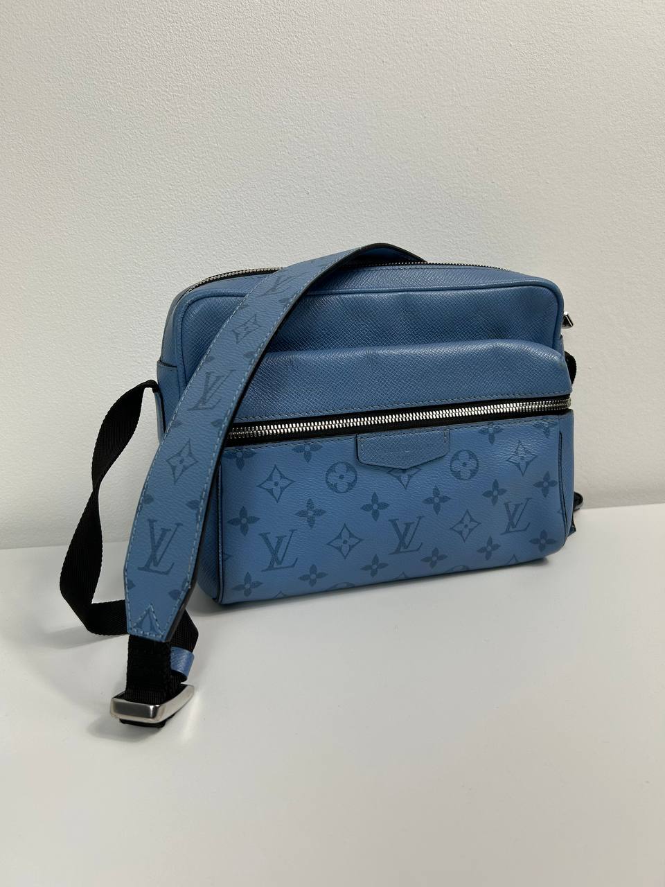 Louis Vuitton Outdoor Messenger Bag